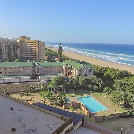 South Coast Beachfront Holiday Apartments Amanzimtoti Exterior photo