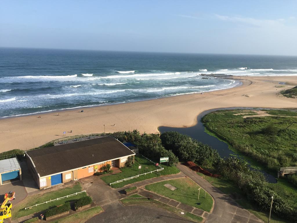 South Coast Beachfront Holiday Apartments Amanzimtoti Exterior photo