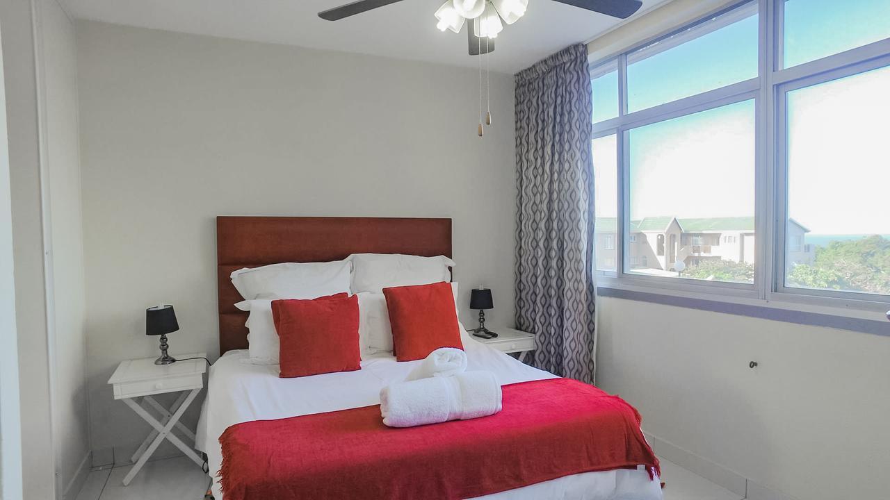 South Coast Beachfront Holiday Apartments Amanzimtoti Exterior photo